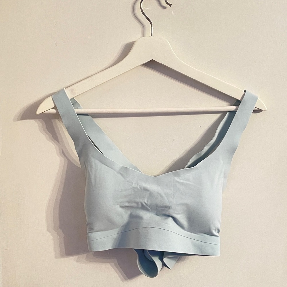 Athleta Women's Medium Blue Crossback Sports Bra Nylon Spandex